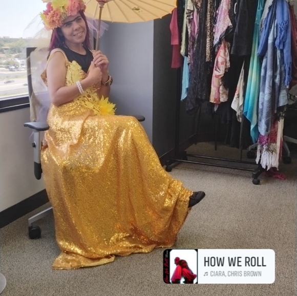 Golden Dragon Costume - Picture 7 of 7